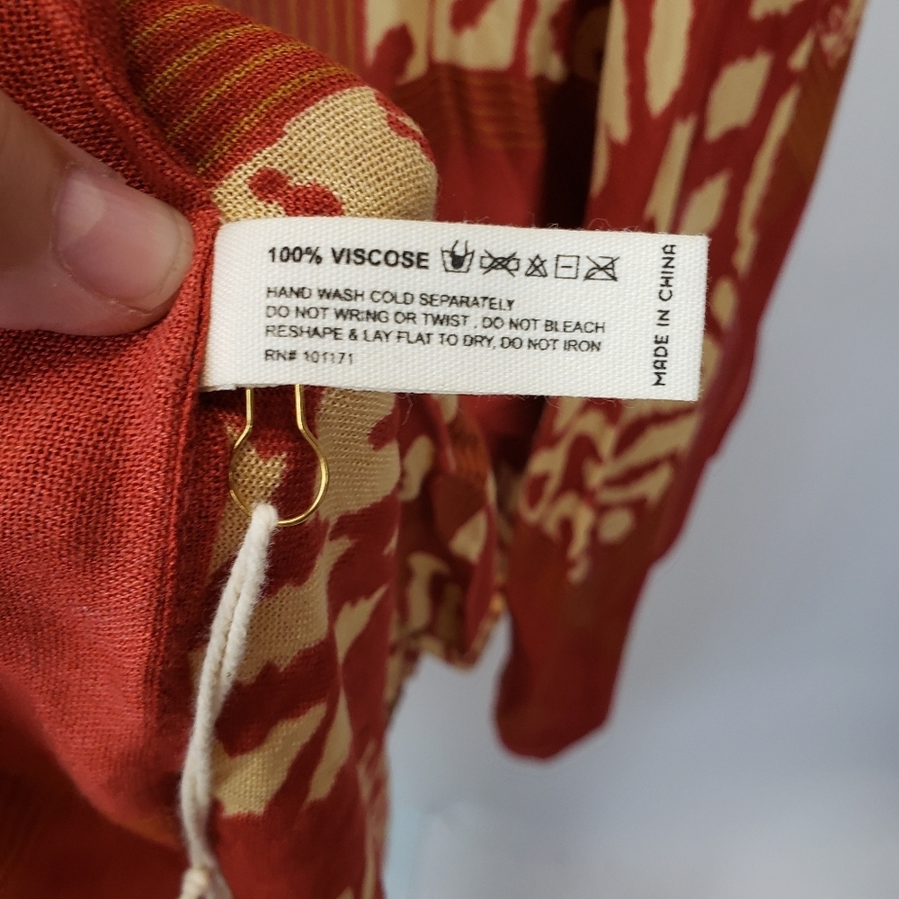 Ruggine damask kimono with pom pom trim - NEW - Picture 9 of 10